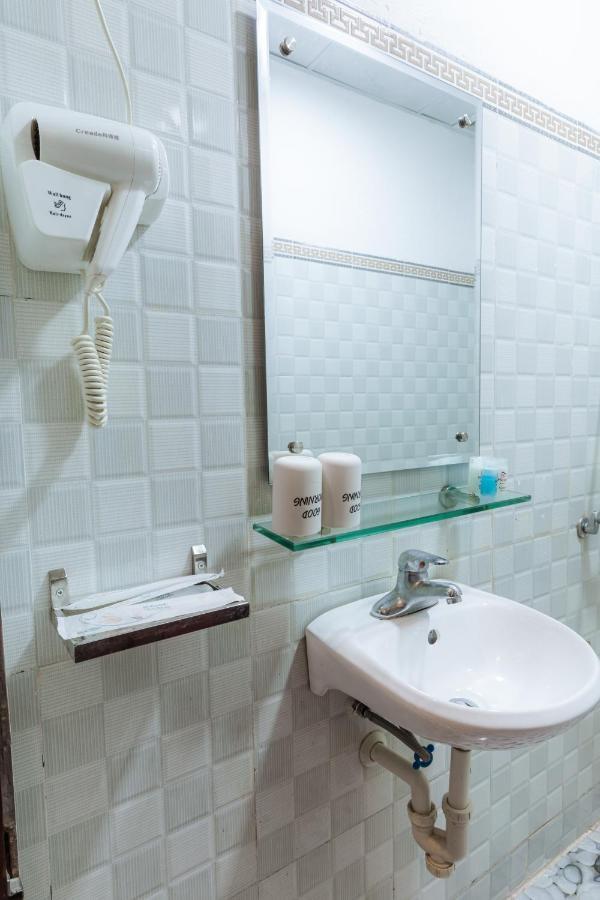 Phuc Duc Hotel Thanh Hoa Exterior photo